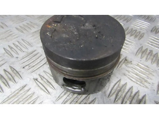 Píst Citroen Saxo pro naftový motor 1.5