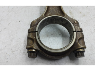  Поршень с шатуном    Maserati Quattroporte  