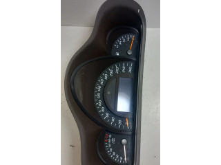 Přístrojová deska Mercedes-Benz C W203 2005 A2035408111, 2035408111