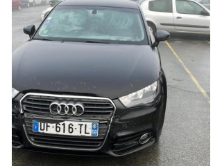 Блок управления климат-контролем    Audi A1