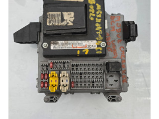 Блок предохранителей P56010420AH, T2TQH09230E9G2 Jeep Cherokee III KJ