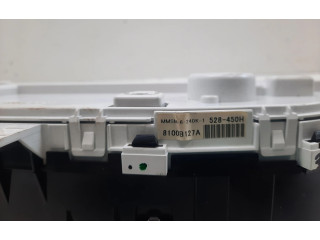 Přístrojová deska Mitsubishi Lancer VIII 2009 8100B127A, 769166220H