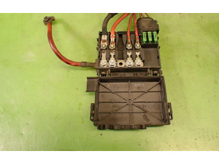 Блок предохранителей 1J0937550AG Skoda Octavia Mk1 (1U)