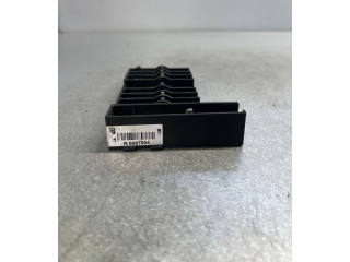 Блок предохранителей 7H6970187R, 7H6970187R   Volkswagen Transporter - Caravelle T5    