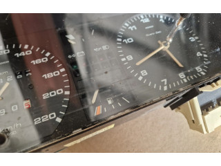 Панель приборов 191919033ES, 191919059 Volkswagen Golf II