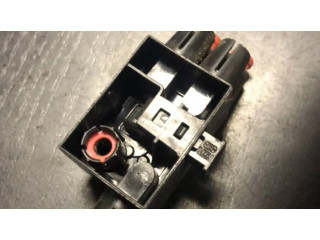 Vstřikovací lišta A1248007515   Mercedes-Benz E W124  pro benzínový motor 3.0  