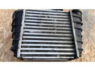 Интеркулер 6Q0145804A Skoda Roomster (5J)