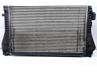 Интеркулер 1K0145803BN Volkswagen Jetta VI