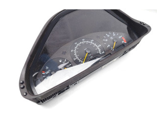 Přístrojová deska Mercedes-Benz E AMG W210 1996 2105400347, 110.008.689