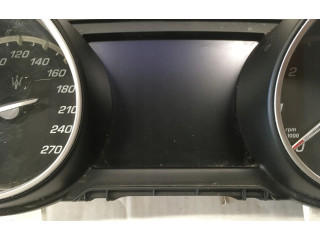 Přístrojová deska Maserati Levante 2017 670101177