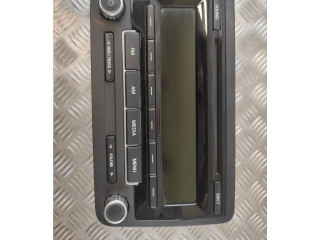 Радио/ проигрыватель CD/DVD / навигация 1K0035164D, 28352655    Volkswagen Jetta VI   