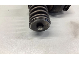 Форсунка 045130073T Volkswagen Bora -