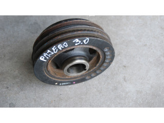 Přístrojová deska Mitsubishi Pajero 2004 200KM