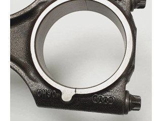 Píst 0822363R Audi A5