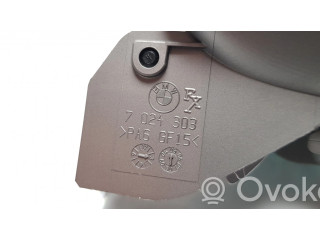 Внутренняя ручка