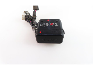 Ящик предохранителей (комплект) 1567001020, 1567003280   Subaru Tribeca   