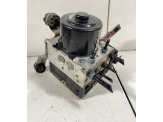 Блок АБС 6859244, 685924302 BMW X3 E83 2003 - 2010 года