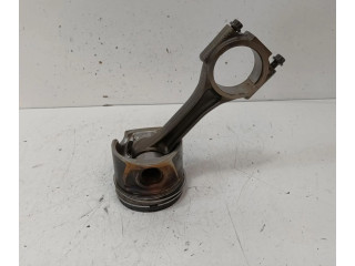  Поршень с шатуном    Volkswagen PASSAT  