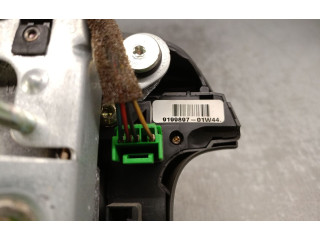 Подушка безопасности водителя 9199898, 30698516 Volvo V70