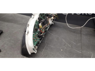 Přístrojová deska Nissan Serena 2014 19663901