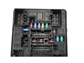 Блок предохранителей 284B78285R, 284B78285R Renault Clio V