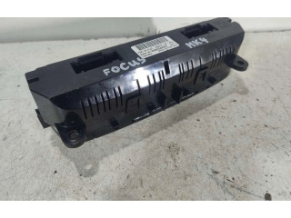 Блок управления климат-контролем F1ET-18C612-AK   Ford Focus