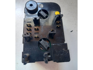 Дисплей    4110607   Saab 9000 CS