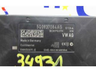 Блок комфорта 5Q0937084AG Volkswagen Golf VII
