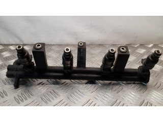 Комплект форсунок 03172MA, 9621783580 Citroen Xsara для бензинового двигателя 1.8