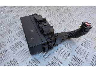   Pojistková skříňka 9NJ09   Infiniti QX60 L50 2019