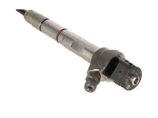 Форсунка 05L130277S Audi Q3 F3