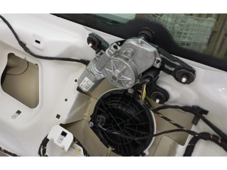 Моторчик заднего дворника     Volkswagen Golf VII