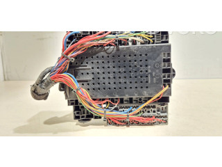 Блок предохранителей  9401802   Volvo V70    