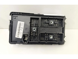 Блок предохранителей 96867123   Chevrolet Chevy Van      