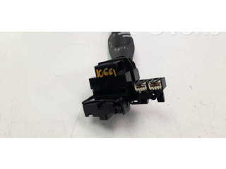 Ручка стеклоочистителей 31674103   Volvo V60