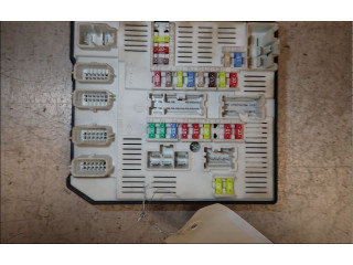 Pojistková skříňka 284B12059R Renault Megane III 2010