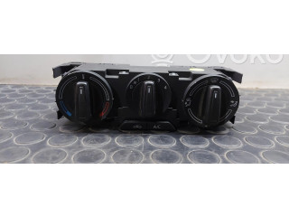 Блок управления климат-контролем Skoda Fabia Mk3 (NJ)