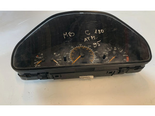 Přístrojová deska Mercedes-Benz C W202 1994 88311224, 2025404911