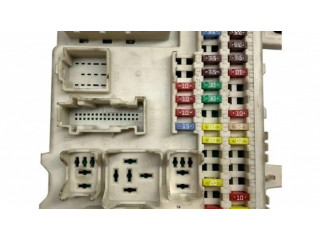 Блок предохранителей 66730C, 05004846 Mazda 3 I