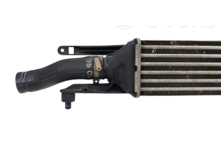 Интеркулер 51836369, 51836369 Alfa Romeo Mito