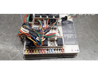 Pojistková skříňka 284b7ax62a Nissan Note (E11) 2010