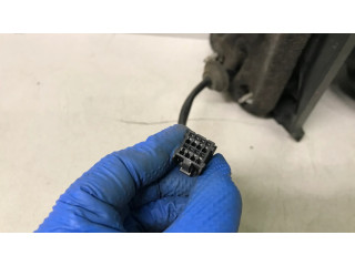 Зеркало электрическое     правое    Jeep Cherokee III KJ  2001-2008 года   