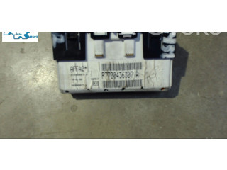 Дисплей    P7700436307   Renault Clio I