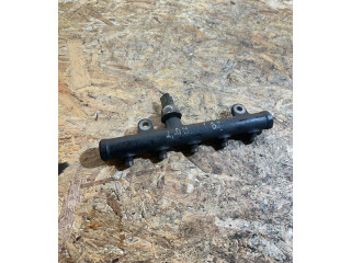 Топливная рампа 9654726280 Volvo S40