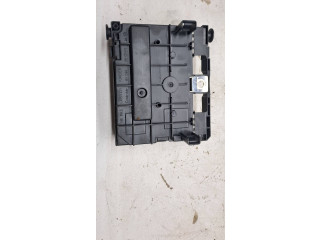 Блок предохранителей 9664705980   Citroen C5    