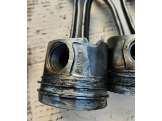  Поршень с шатуном  59AE  Audi A6 C7  