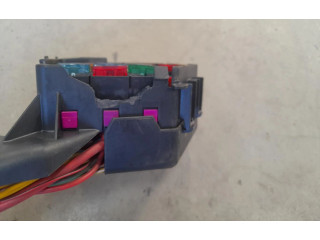 Pojistková skříňka Volkswagen PASSAT