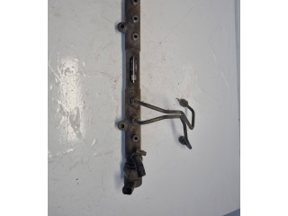 Топливная рампа 30777554, 052647L5   Volvo S80   для двигателя D5244T4