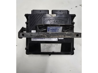 Блок управления 67R-010098   Volvo V70