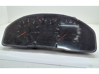 Přístrojová deska Audi A4 S4 B5 8D 2000 8D0919033C